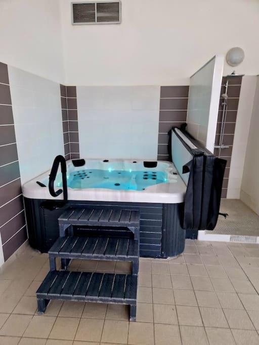 Charmante Petite Maison Pour 4 Personnes Cdc Fr90C10G Долю-д'Олерон Экстерьер фото