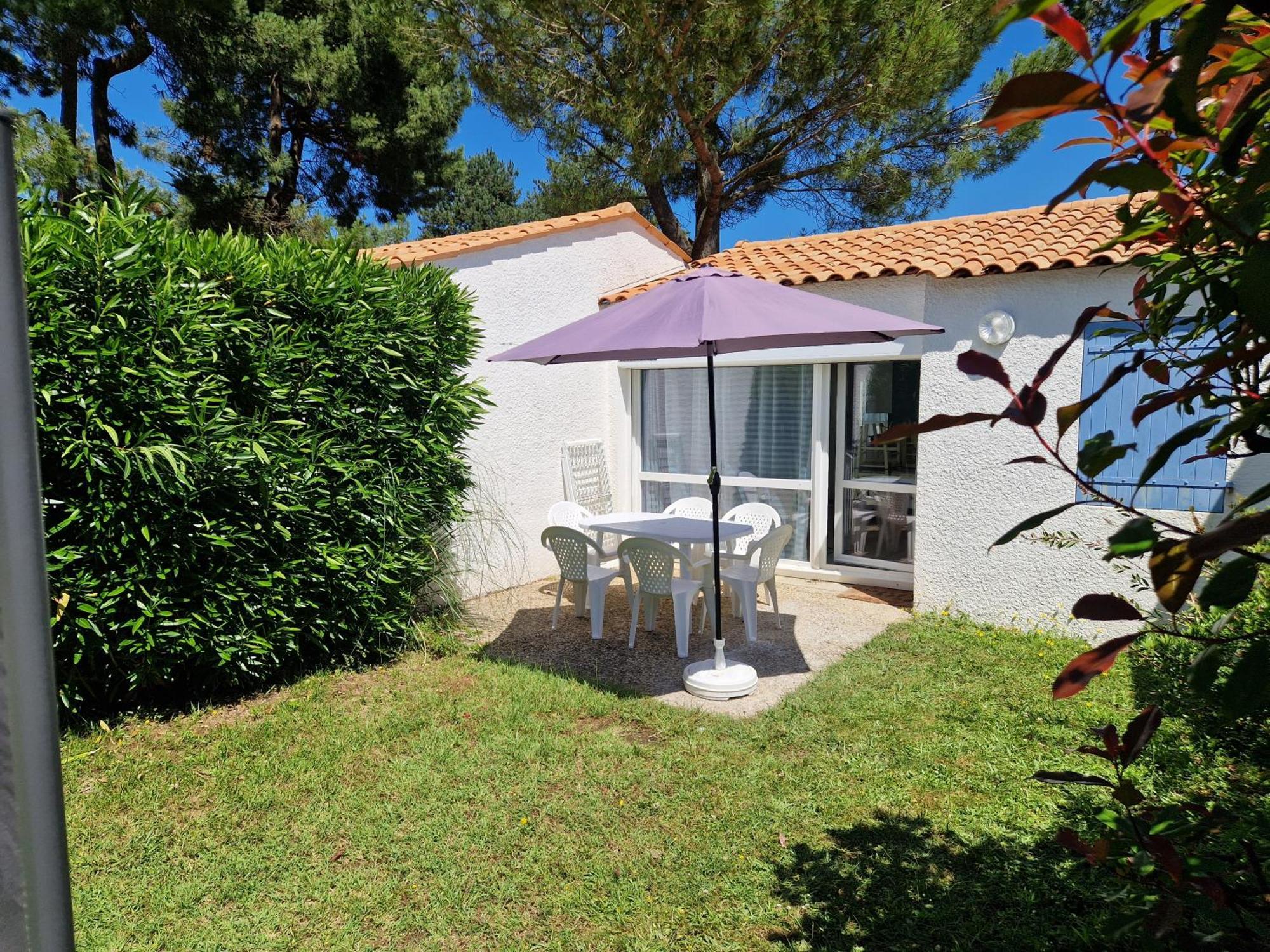 Charmante Petite Maison Pour 4 Personnes Cdc Fr90C10G Долю-д'Олерон Экстерьер фото